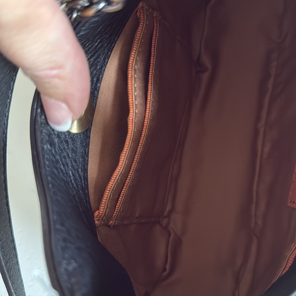 NWT ✨ Hobo Rosa Crossbody Pebbled Black Leather Gold Chain Strap - Picture 10 of 14